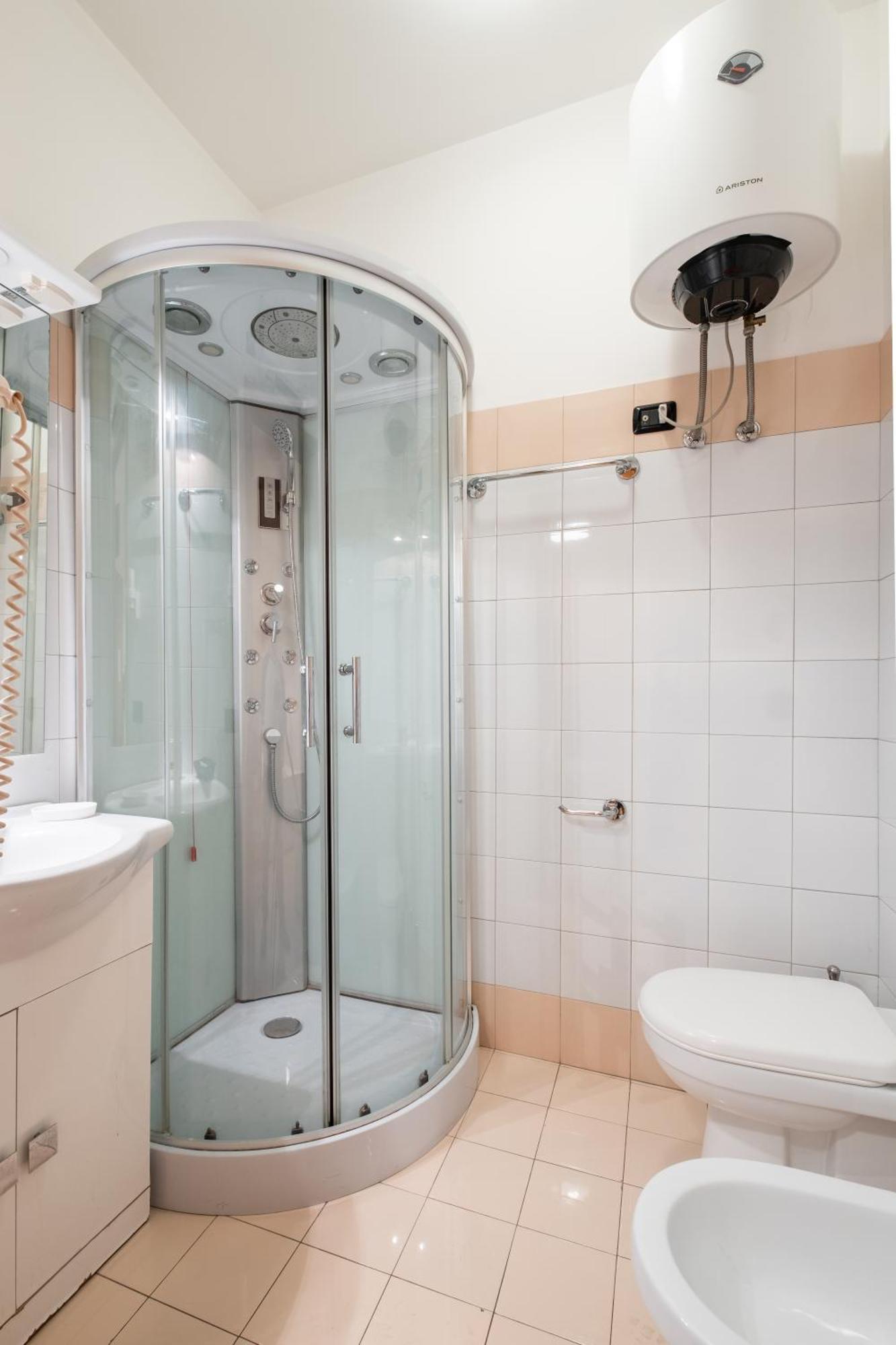4Bnb - Reale House Рим Екстериор снимка